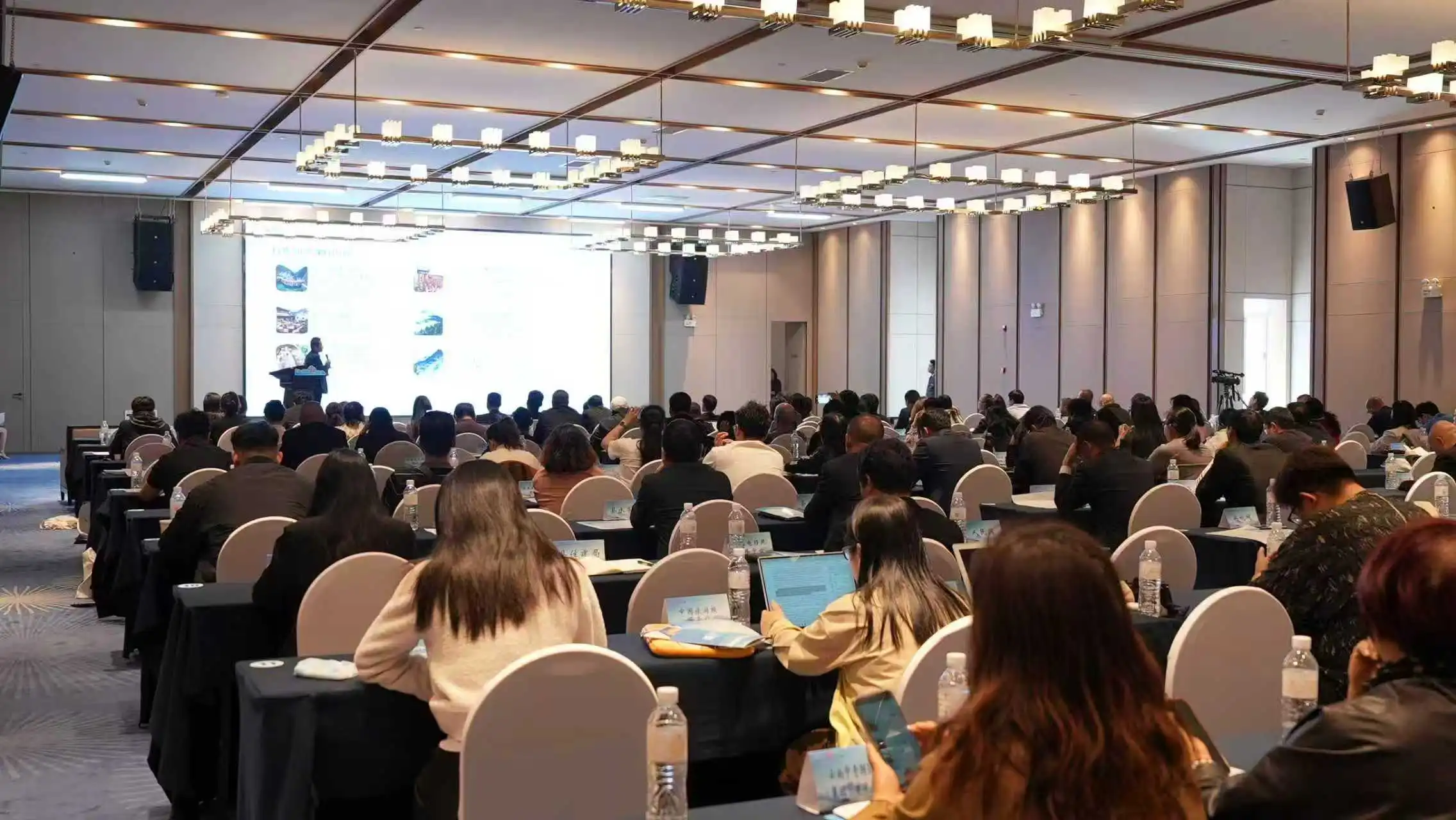 宣傳推廣超級月之二：滇東北文旅區域合作主題推介會在昭通巧家舉行