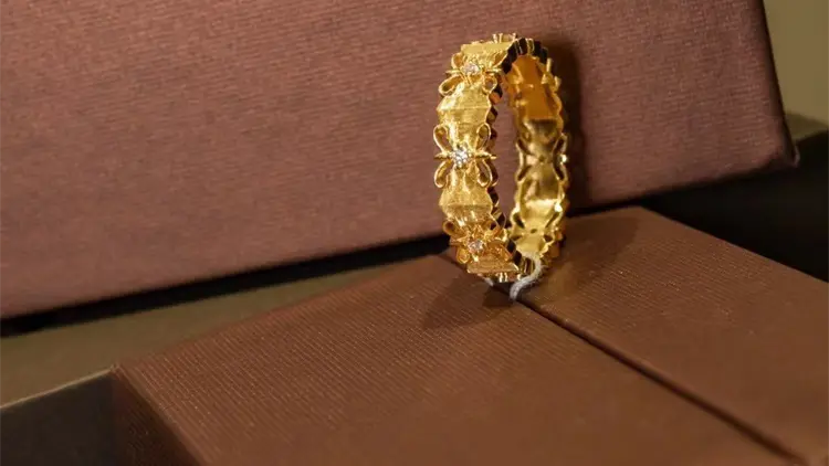 兩日跌超百元！金飾克價接連跳水