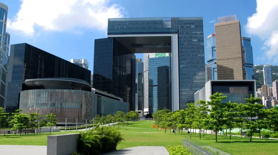 政府委任通訊事務管理局成員