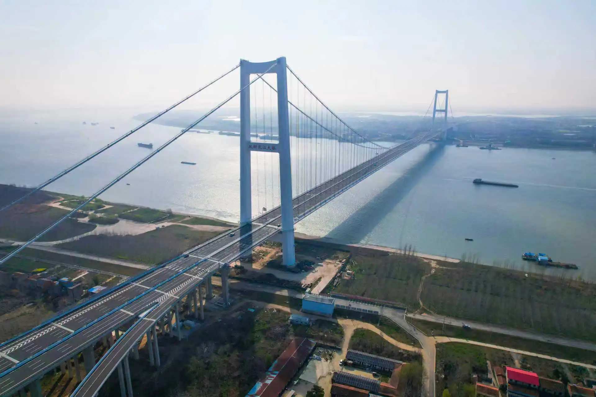 橋融生態 智聯雙城 武漢雙柳長江大橋今日開通