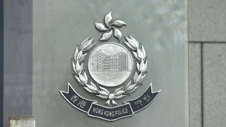 男子葵涌疑手持利器徘徊 警員開五槍制服