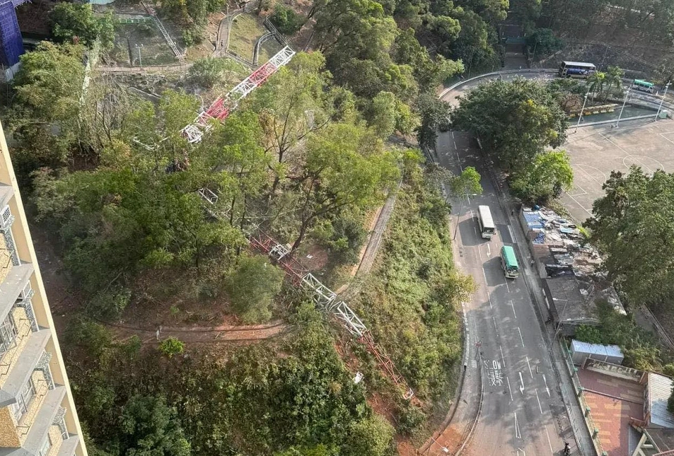 房署今晨開始移除葵涌塌下天秤 料明日早上7時前解封