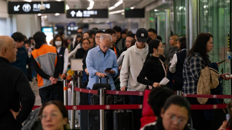清明復活節長假 香港往內地多個城市高鐵一票難求