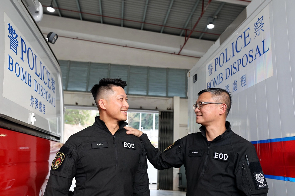 3人同心拆解4D危機 EOD拆彈專家幕後團隊曝光　  