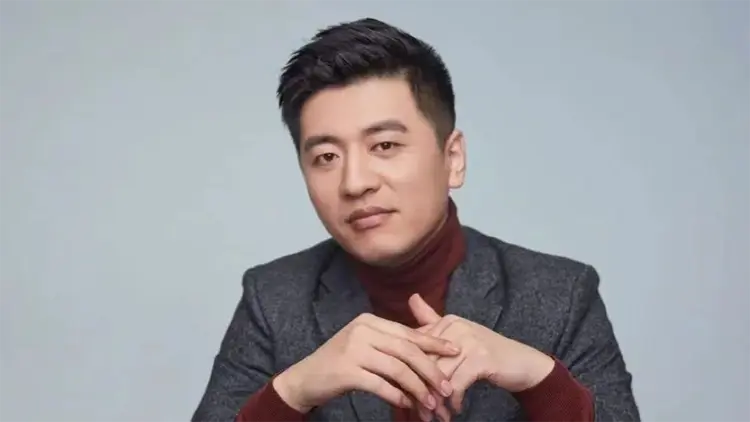 多方回應張雪峰心臟驟停搶救傳聞：不了解相關情況