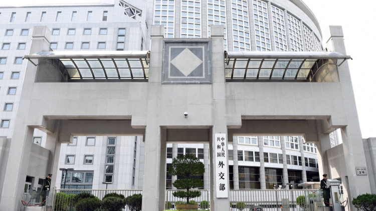 特朗普稱推遲打擊伊朗發電設施 外交部回應