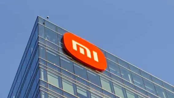 小米2025年淨利潤達392億元 汽車業務營收突破千億