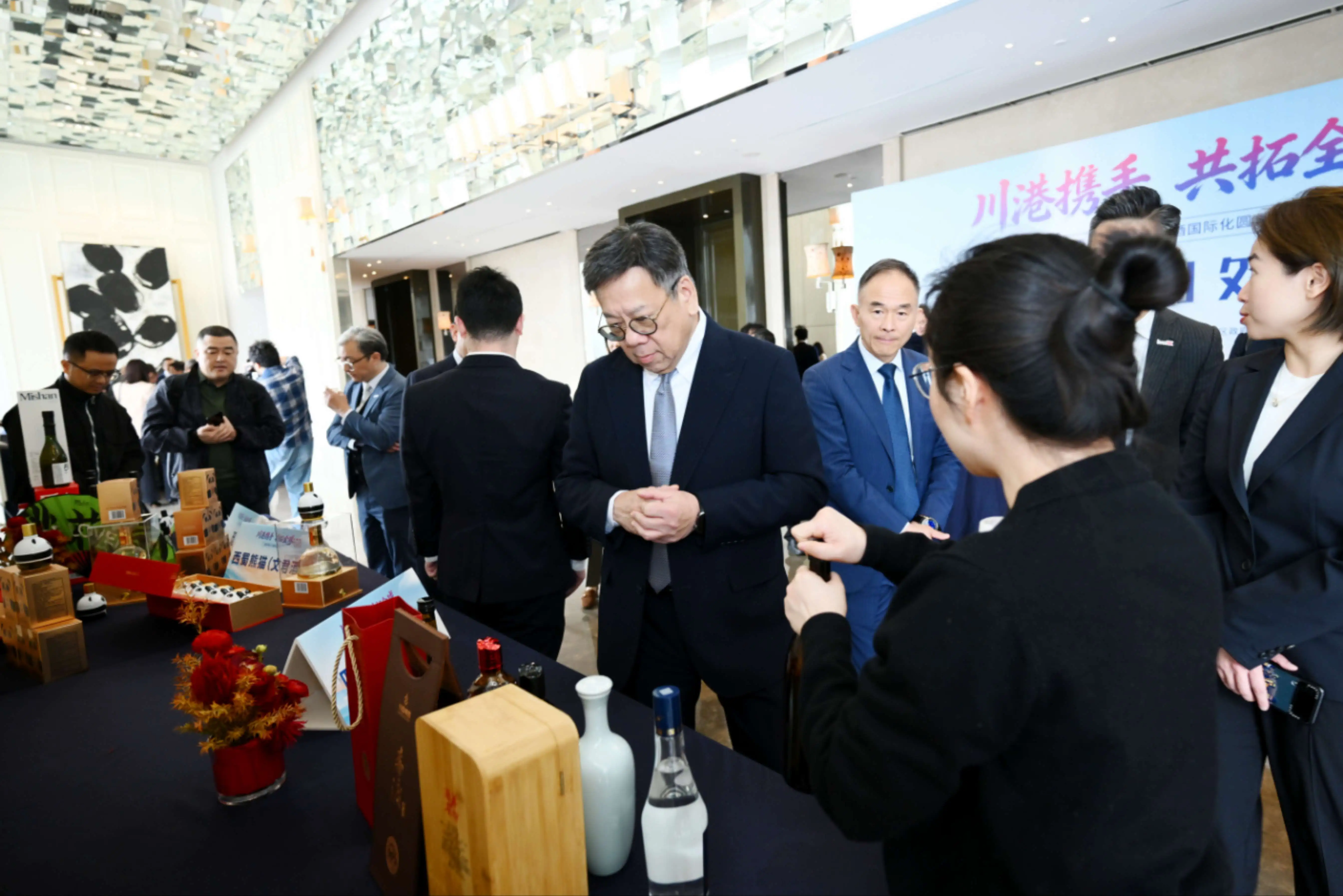 有片丨丘應樺四川行專訪：借香港跳板拓全球版圖  以川港合作推動中國白酒走向世界