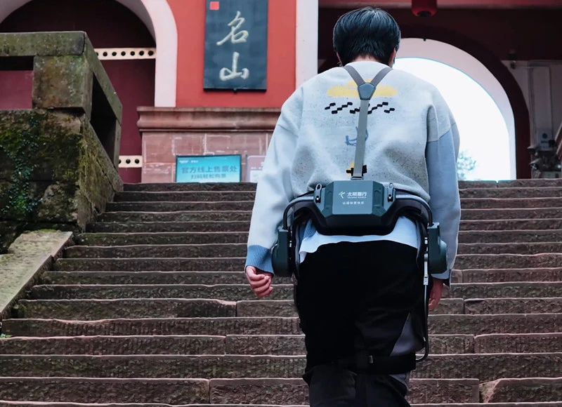 有片|皖休寧：機器人護遊齊雲山