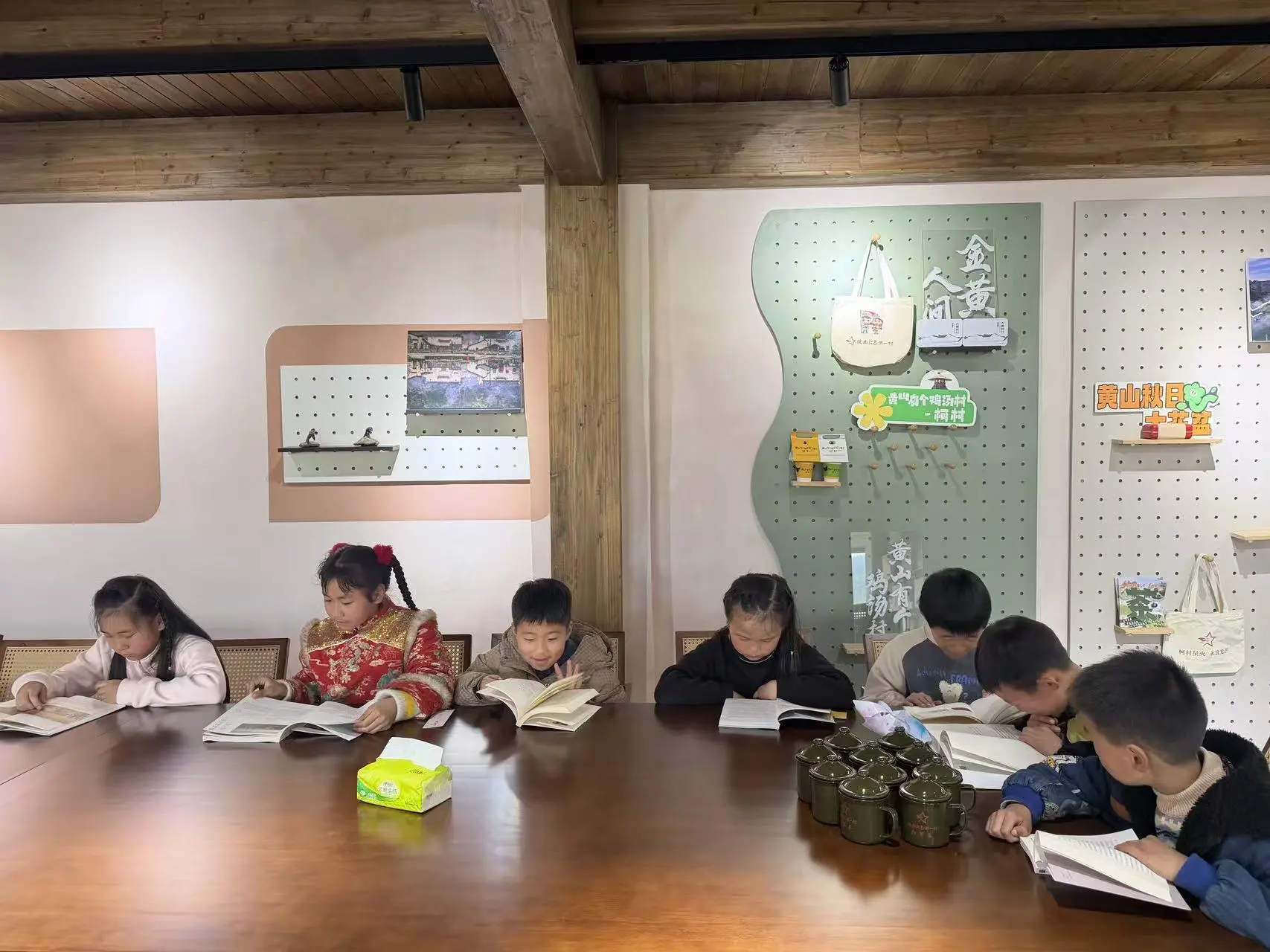 皖黟縣柯村鎮：書潤鄉野 閱享春天