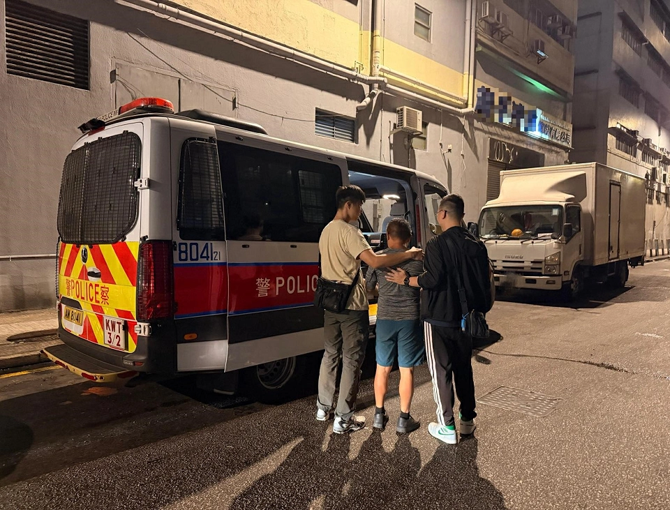 警方跨部門打擊非法加油站 檢25萬元非法汽油