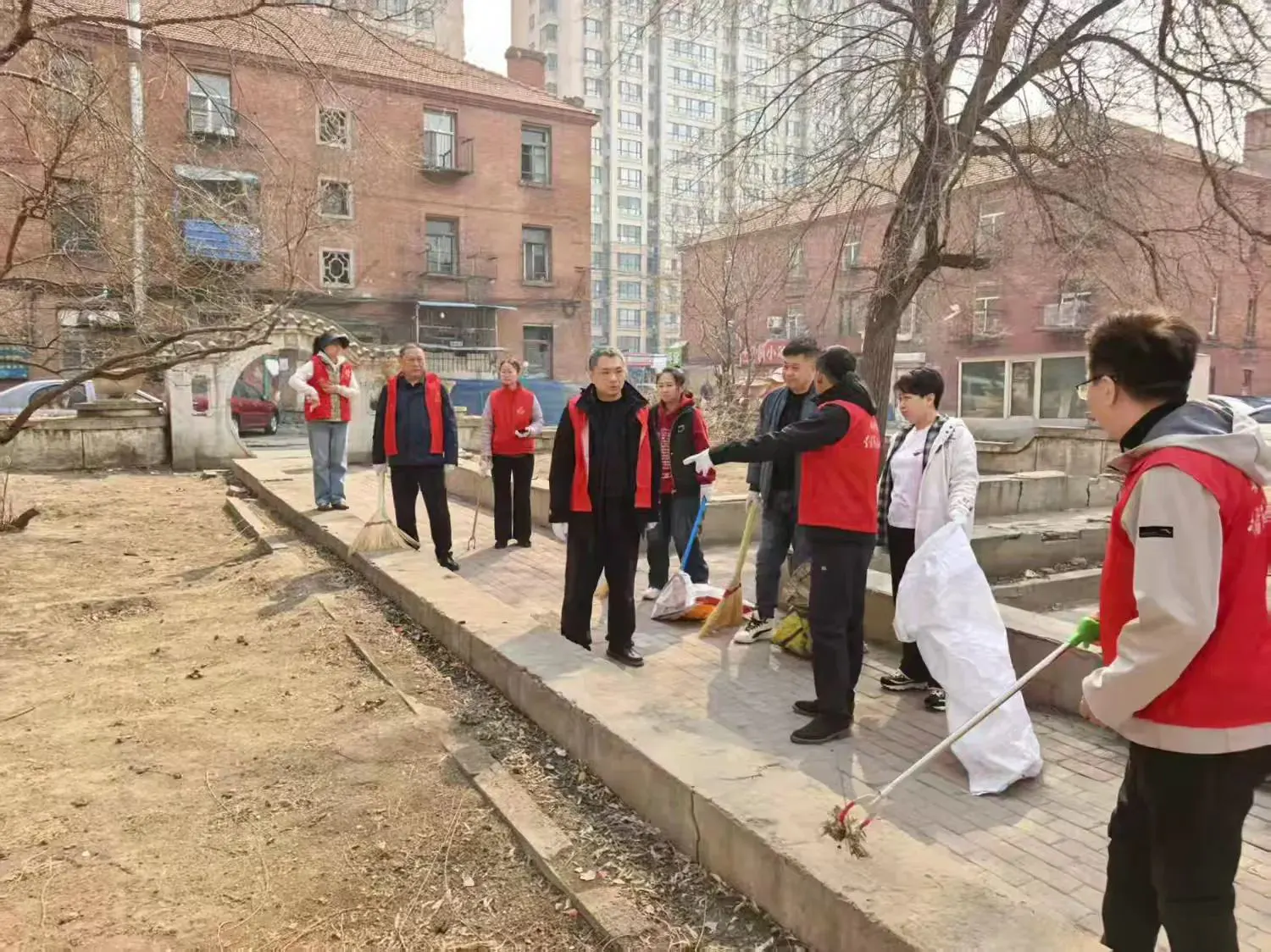 哈市香坊區安樂街道：春回大地煥新顏 人居環境紮實開展