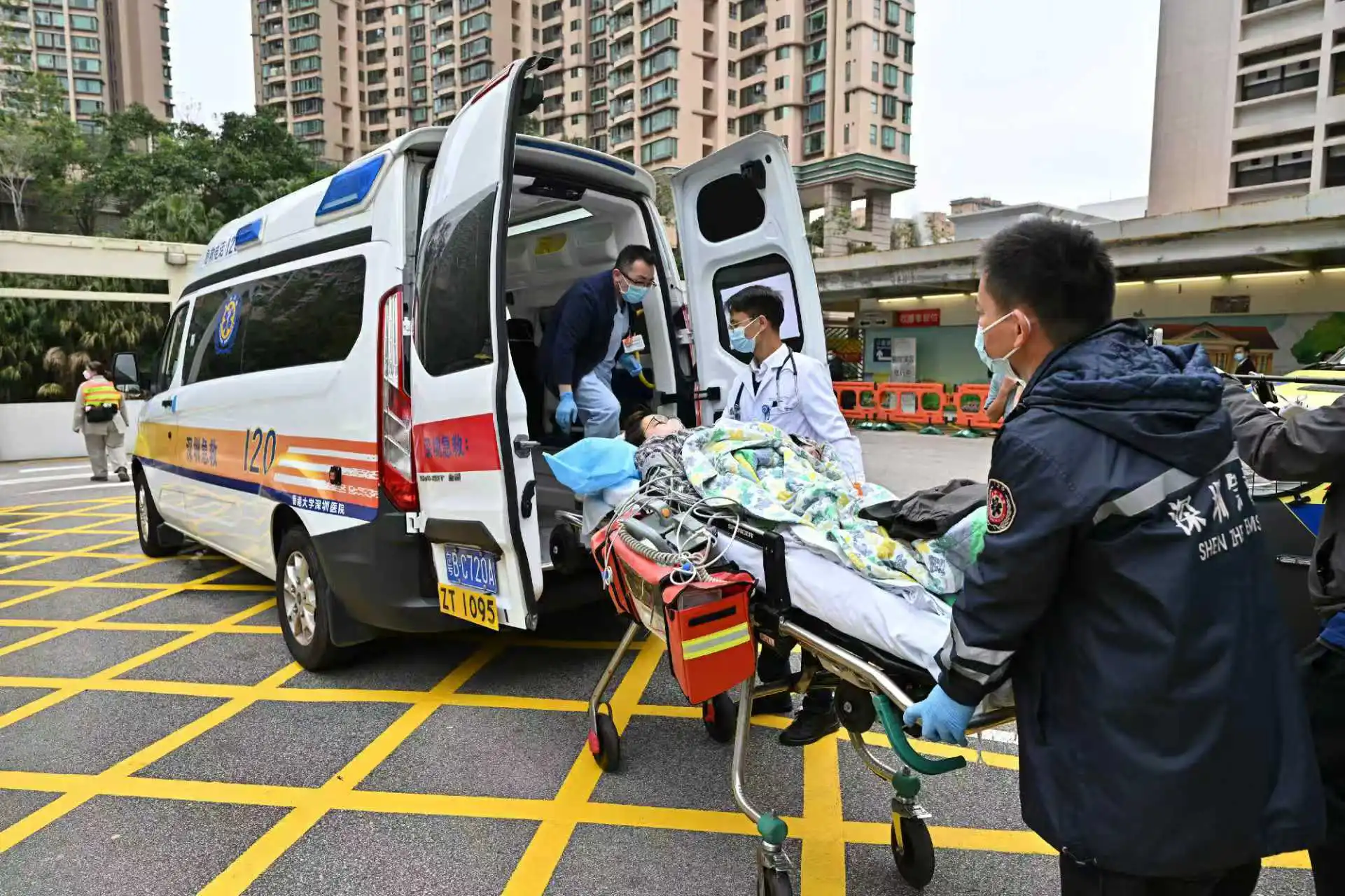 雙向直通！深港跨境直通救護車實現「南下」「北上」