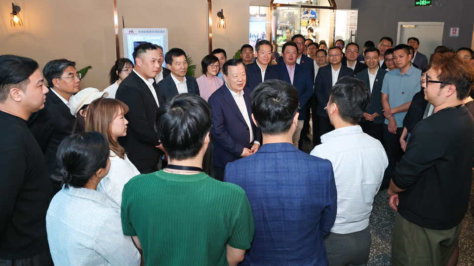 夏寶龍在廣州、肇慶、佛山等粵港澳大灣區城市調研