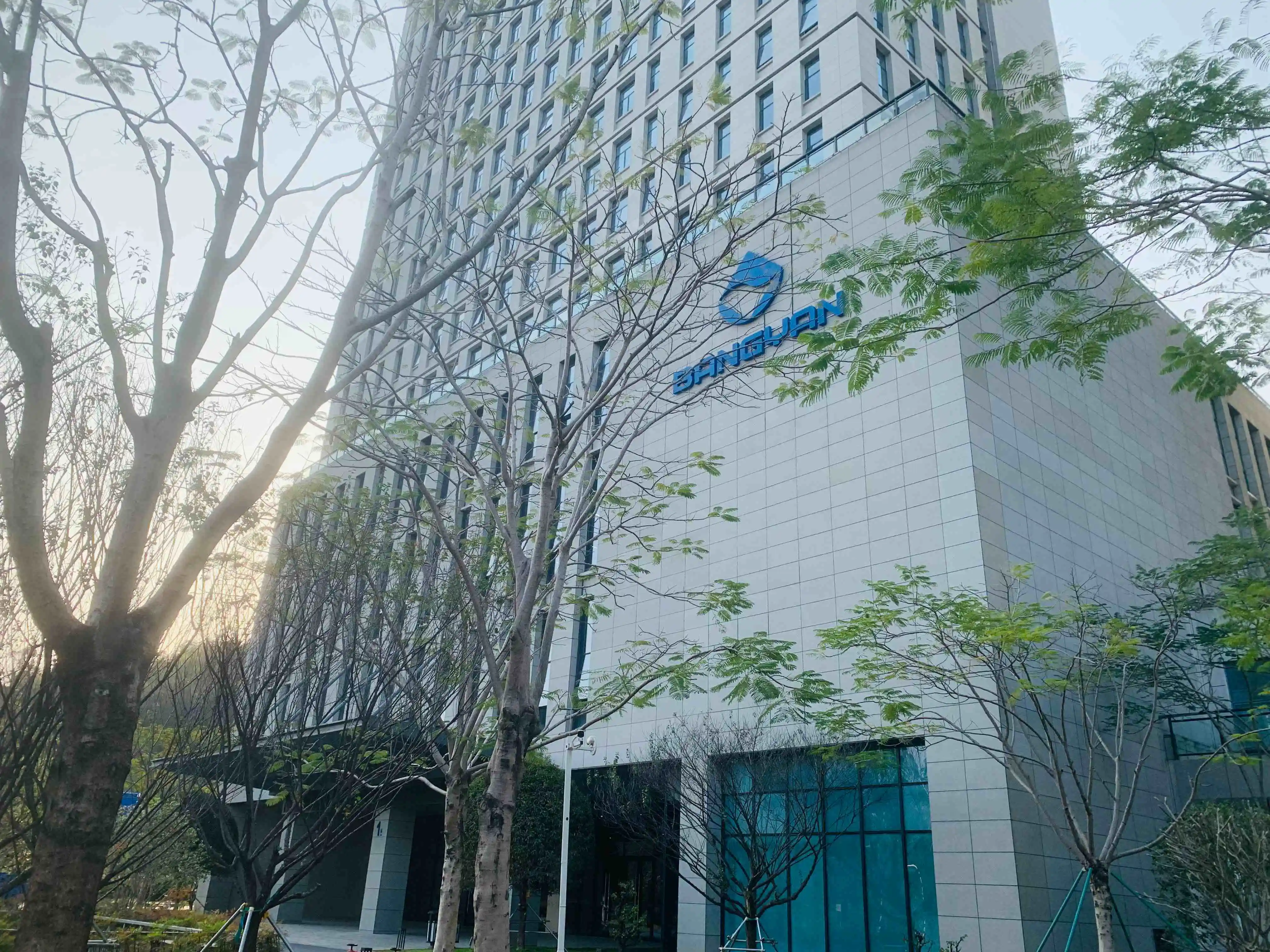 創新賦能雲PC+AI智能體 深圳邦彥技術領跑數智未來