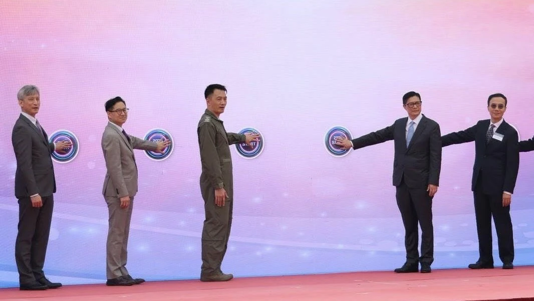 政府飛行服務隊航空啟導國際學院今成立 鄧炳強：一路參與推行和見證