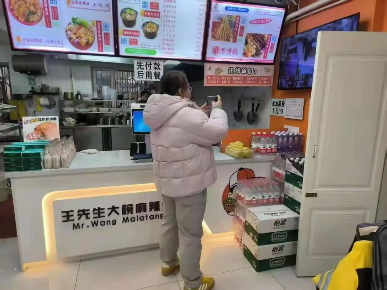 哈市香坊區健康路街道開展網格員網絡餐飲食品安全隱患排查能力提升專項培訓