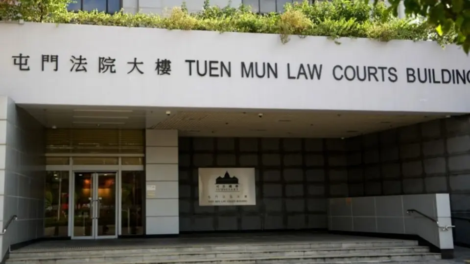 18歲男子出庭應訊時企圖越押 懲教人員使用胡椒噴劑制服