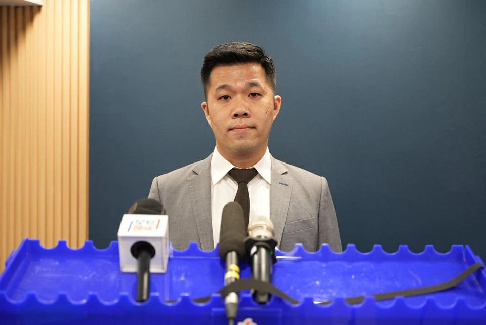 警方元朗反毒品行動 拘製毒「師傅」檢107萬元依托咪酯