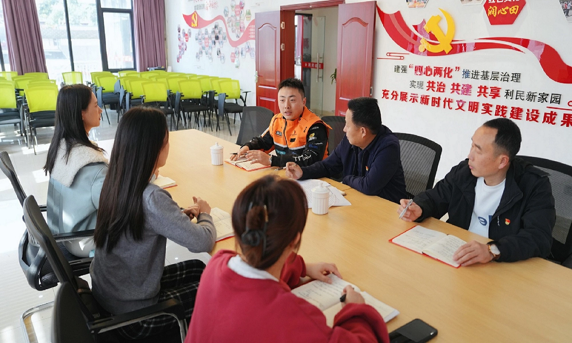 「流動力量」轉為「治理骨幹」四川什邡外賣騎手掛任社區黨委副書記