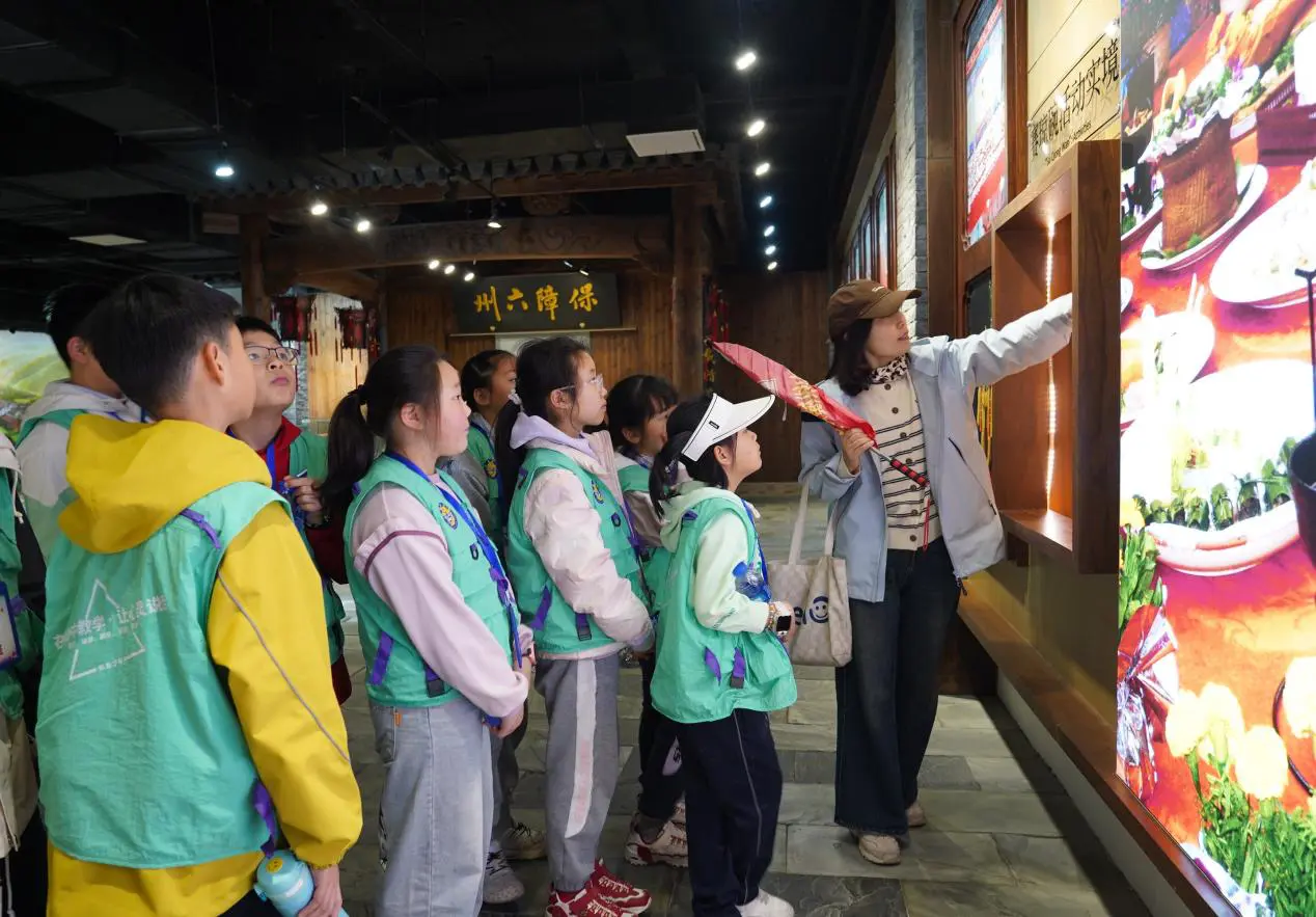 黃山屯溪：春假研學  誠信同行