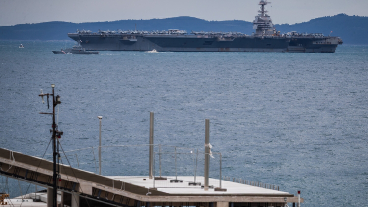 美國「福特」號航母離開克羅地亞港口