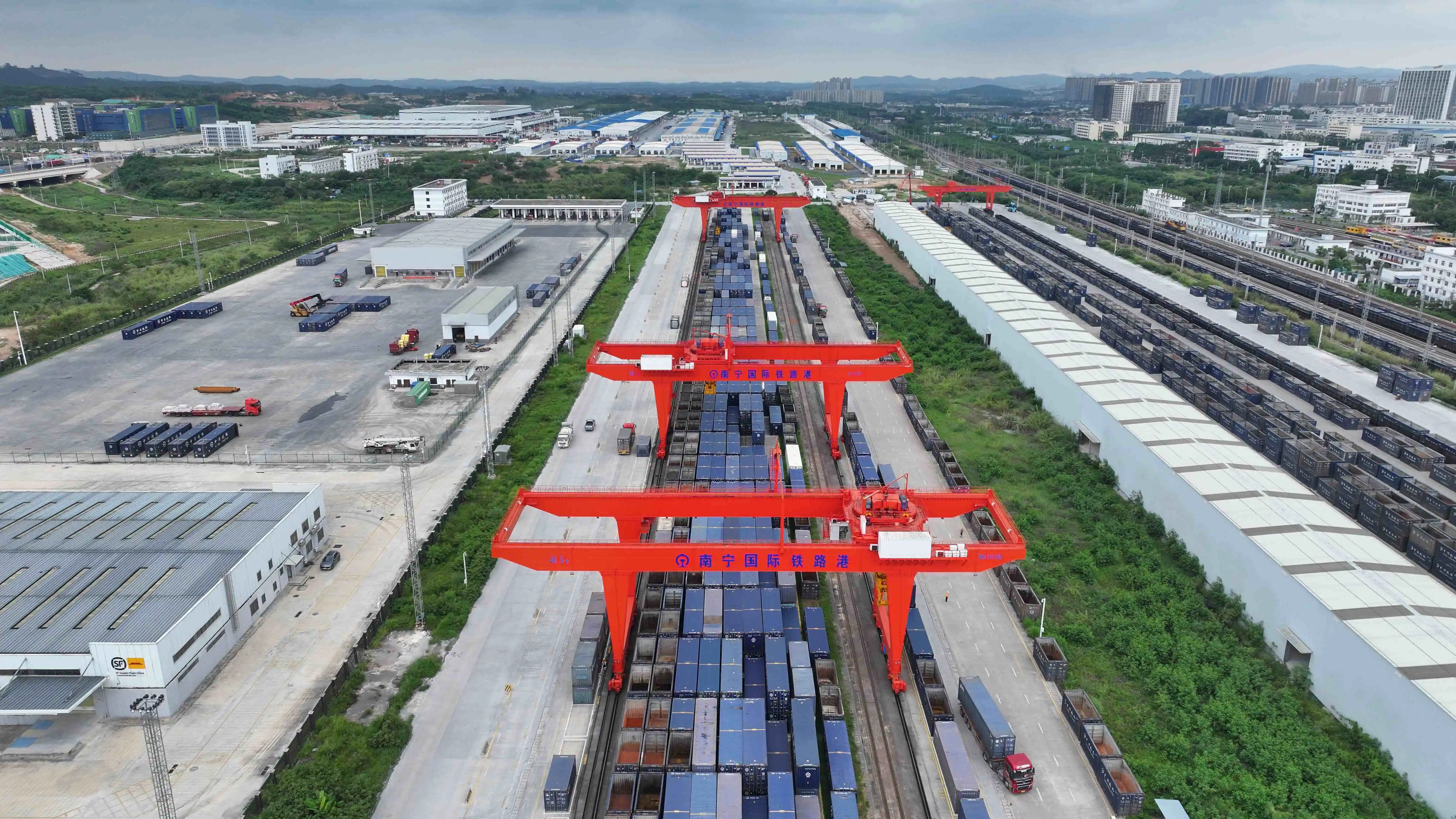 五象新區加快提升跨境水果鐵路通道運行質效