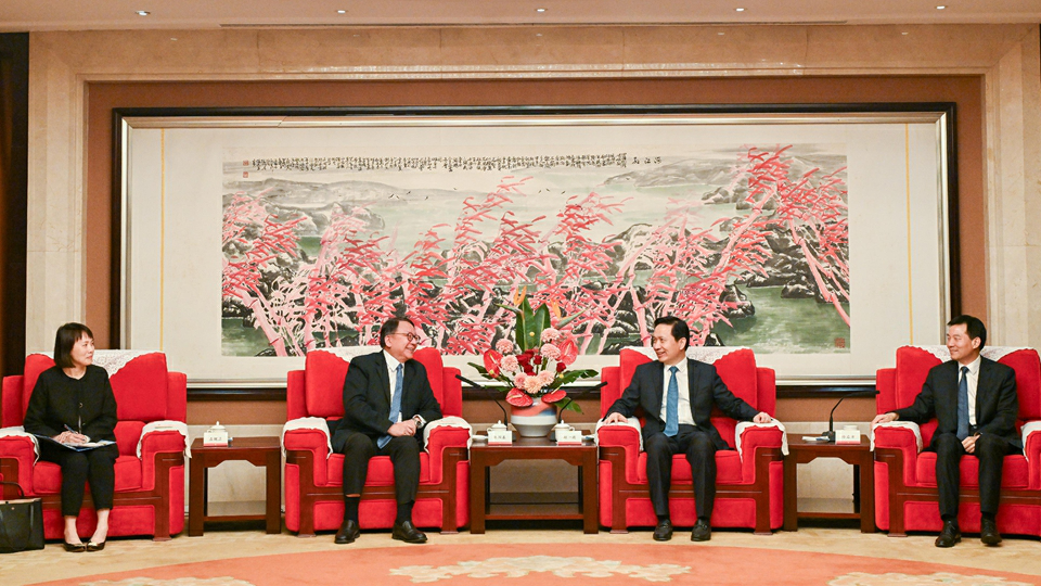 陳國基晤陝西省委書記趙一德 就深化兩地交流合作交換意見