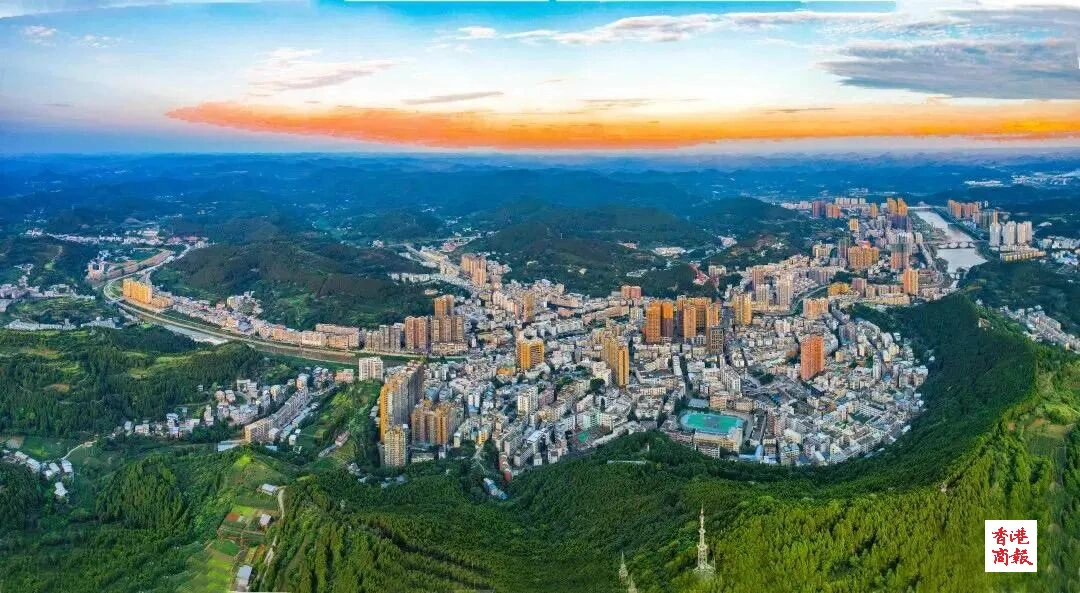 嫘祖故里四川鹽亭 千年古縣巨龍騰飛——港澳青年鹽亭行見聞　