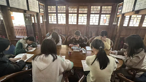 當文化扶貧、文化振興與全民閱讀進入國家視野——一個基層實踐團隊十年奮鬥的時代意義