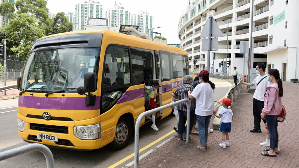 【來論】被香港政策遺忘的行業 ── 校巴
