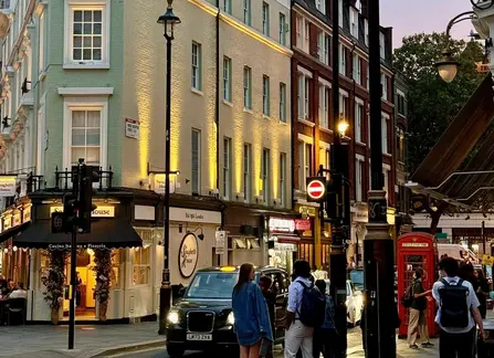 英國經濟受中東局勢衝擊 服務業成本大幅攀升