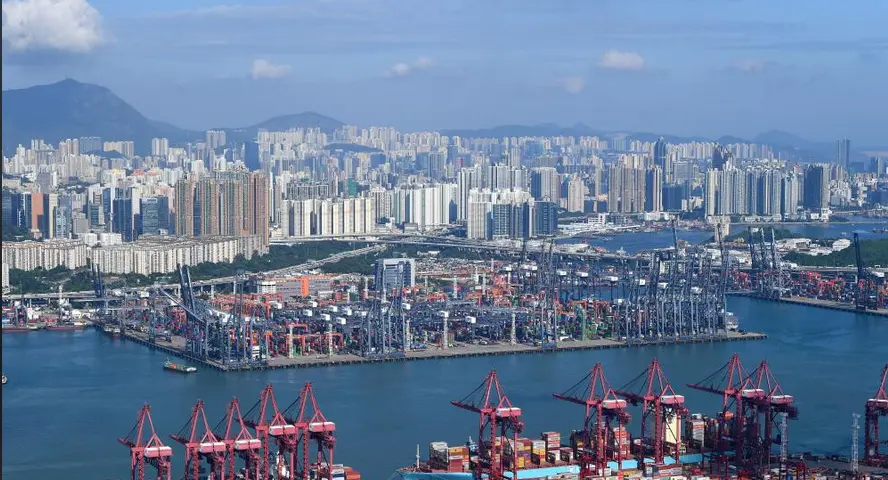 【經濟點評】香港國際海運中心不能只做「過路港」