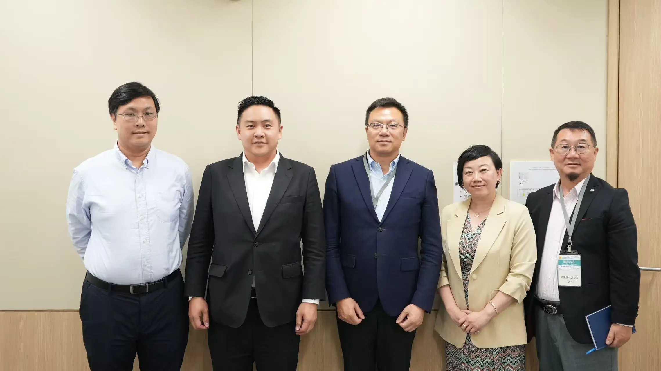 鍾奇峰與華潤物流會面 探討有色金屬倉儲及交易生態圈建設