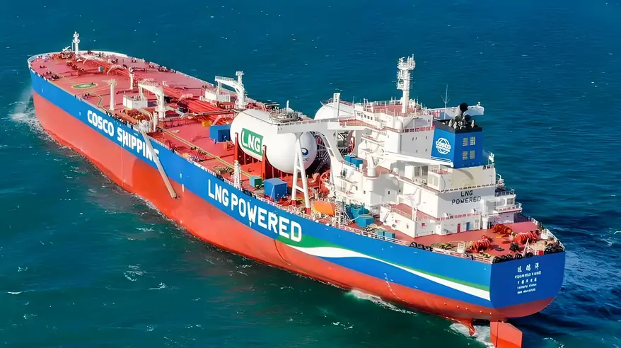 英海事分析公司：霍爾木茲海峽仍嚴格受控 通航恢復有限 