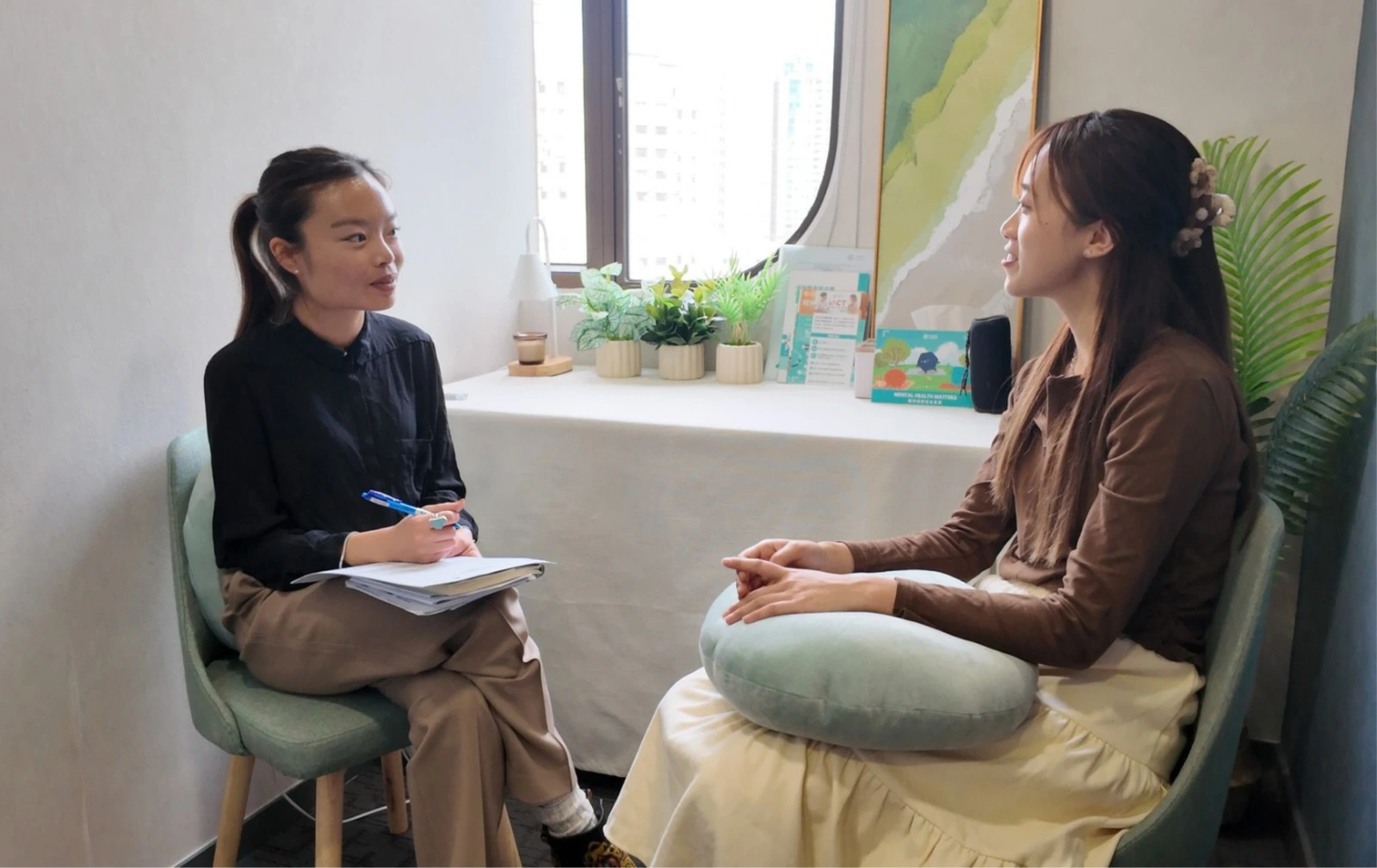 調查：36%港人有輕中度抑鬱症狀