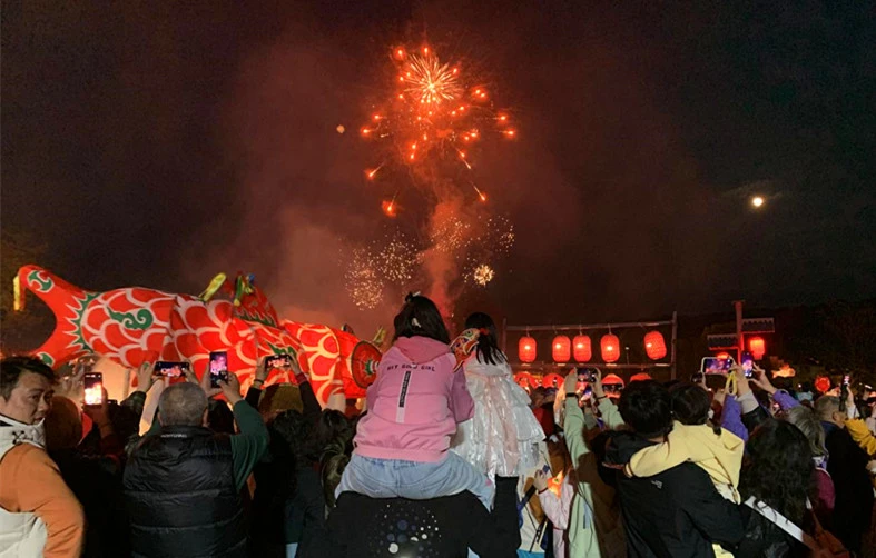 皖徽州區：遊客「入畫」 古村情長