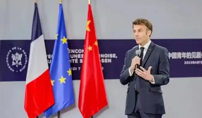 馬克龍分別與伊朗、沙特和土耳其領導人通電話