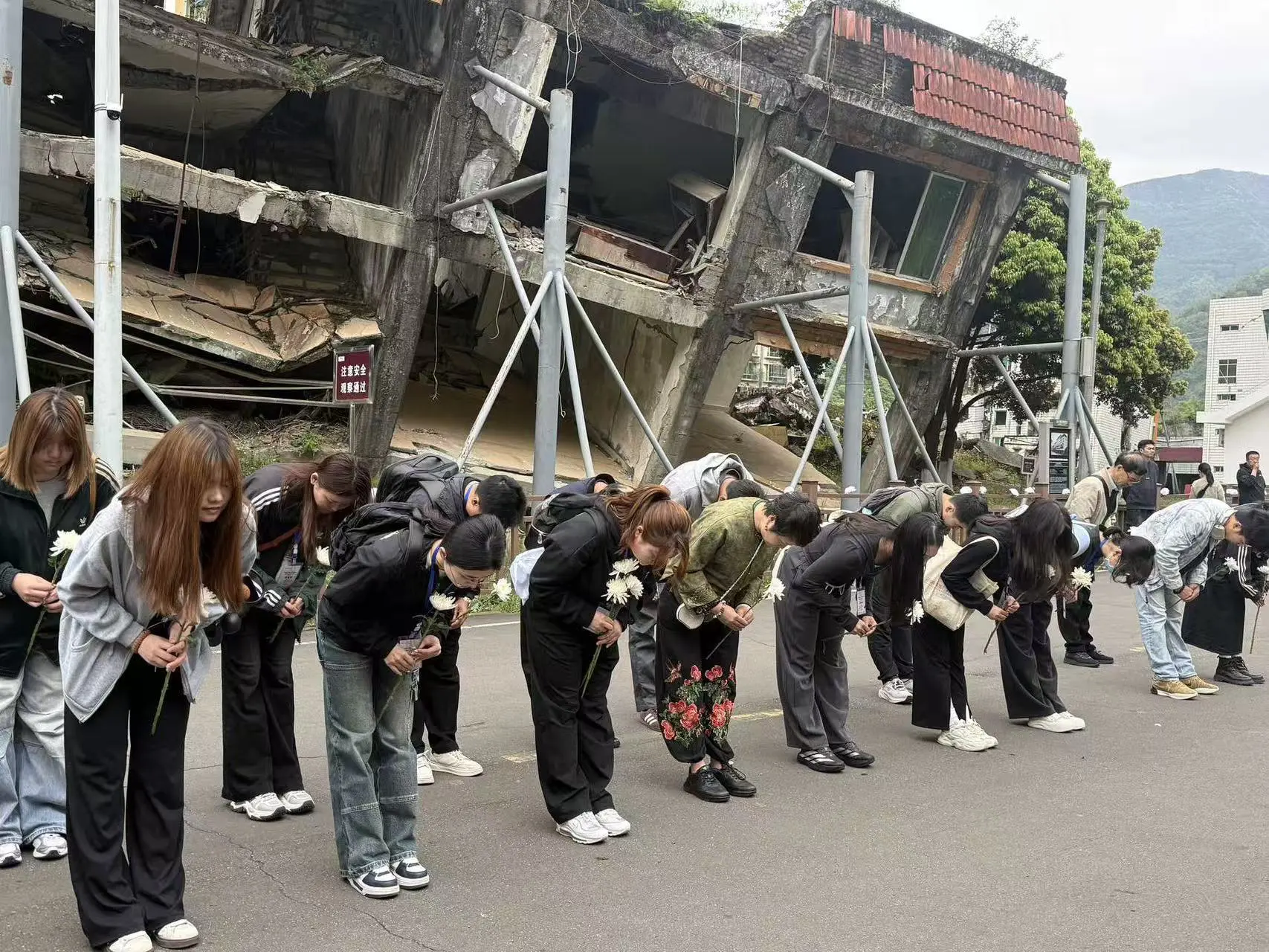香港青年北川行：在廢墟與新生間讀懂中國力量