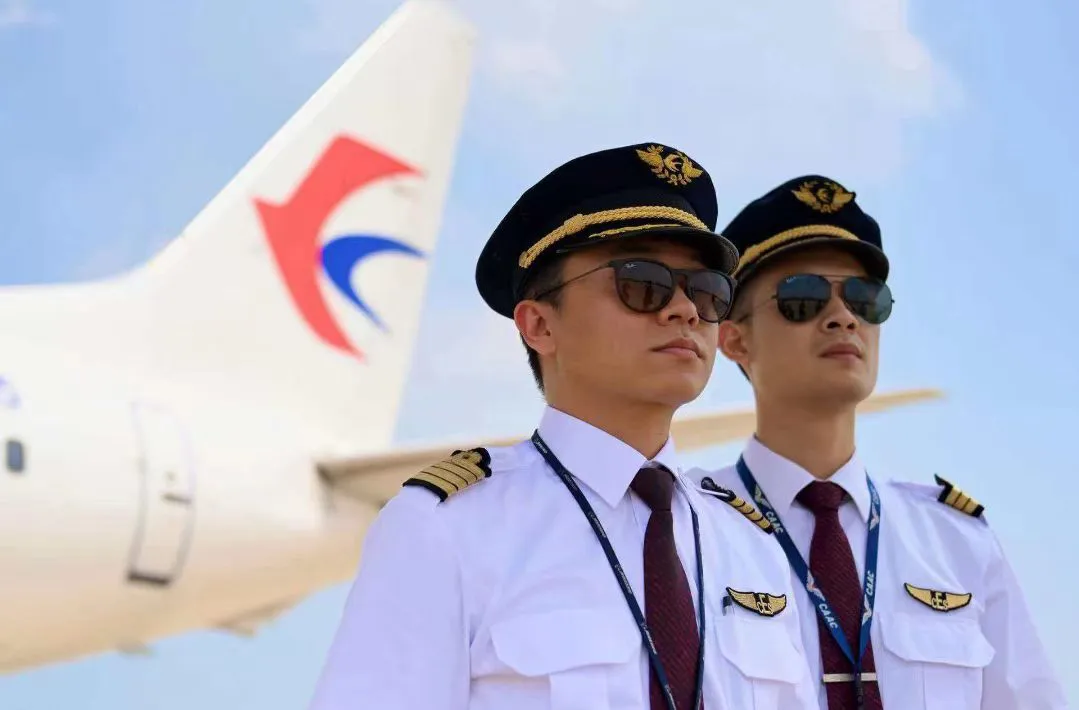 面向大學生公費培養！東航啟動2026年度遠航飛行人才選拔項目