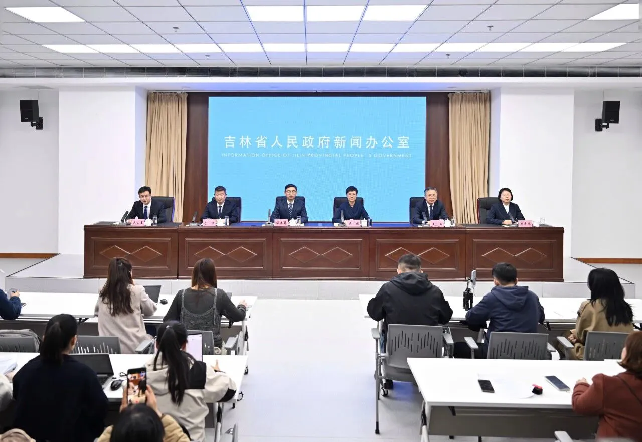 吉林松花湖開江魚美食季啟幕 共赴「漁」眾不同的春日之約