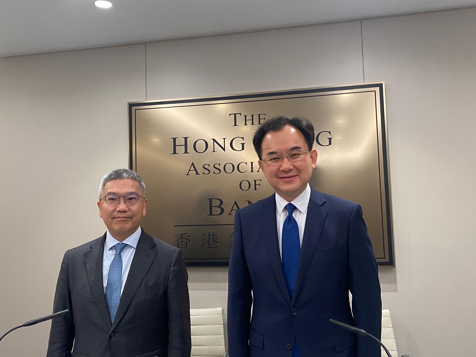 金管局：港銀中東敞口低   籲銀行界以包容態度處理運輸業客戶