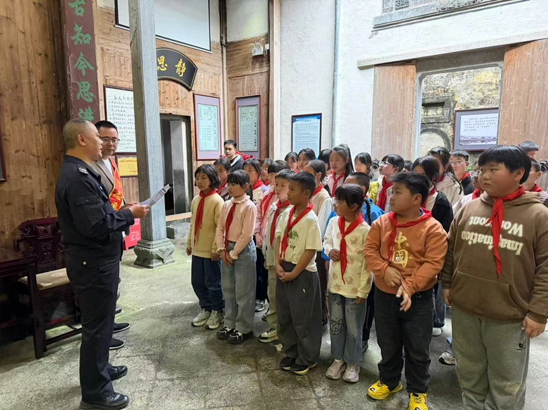 皖黟縣西遞鎮：統籌發展和安全  護航「十五五」新征程