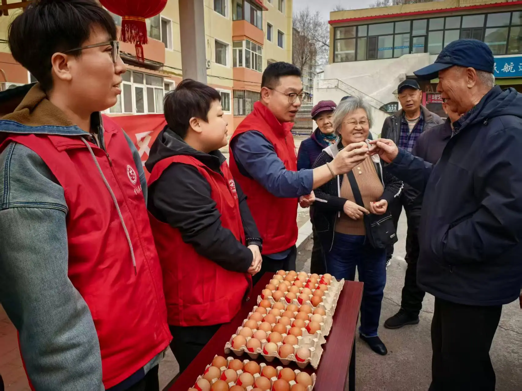 哈爾濱香坊區王兆街道金星社區開展趣味安全宣傳活動