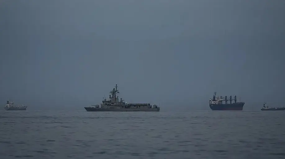 被困霍爾木茲海峽的中國船已通知船員「做好走的準備