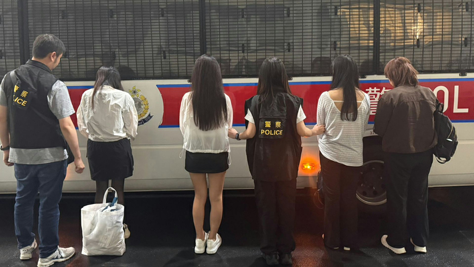 警方灣仔掃黃 拘捕5女包括54歲內地婦