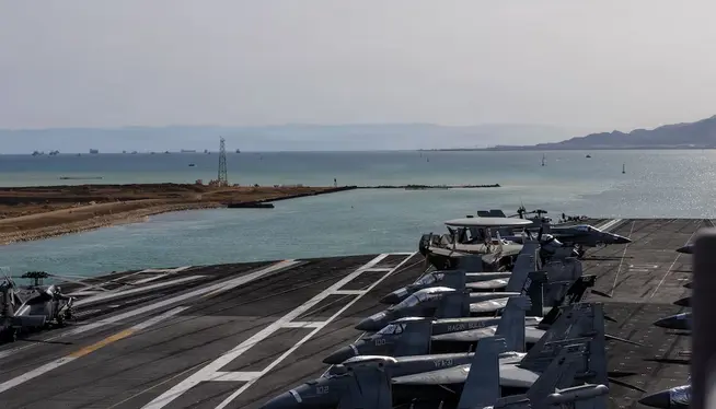 美軍「福特」號航母返回紅海海域