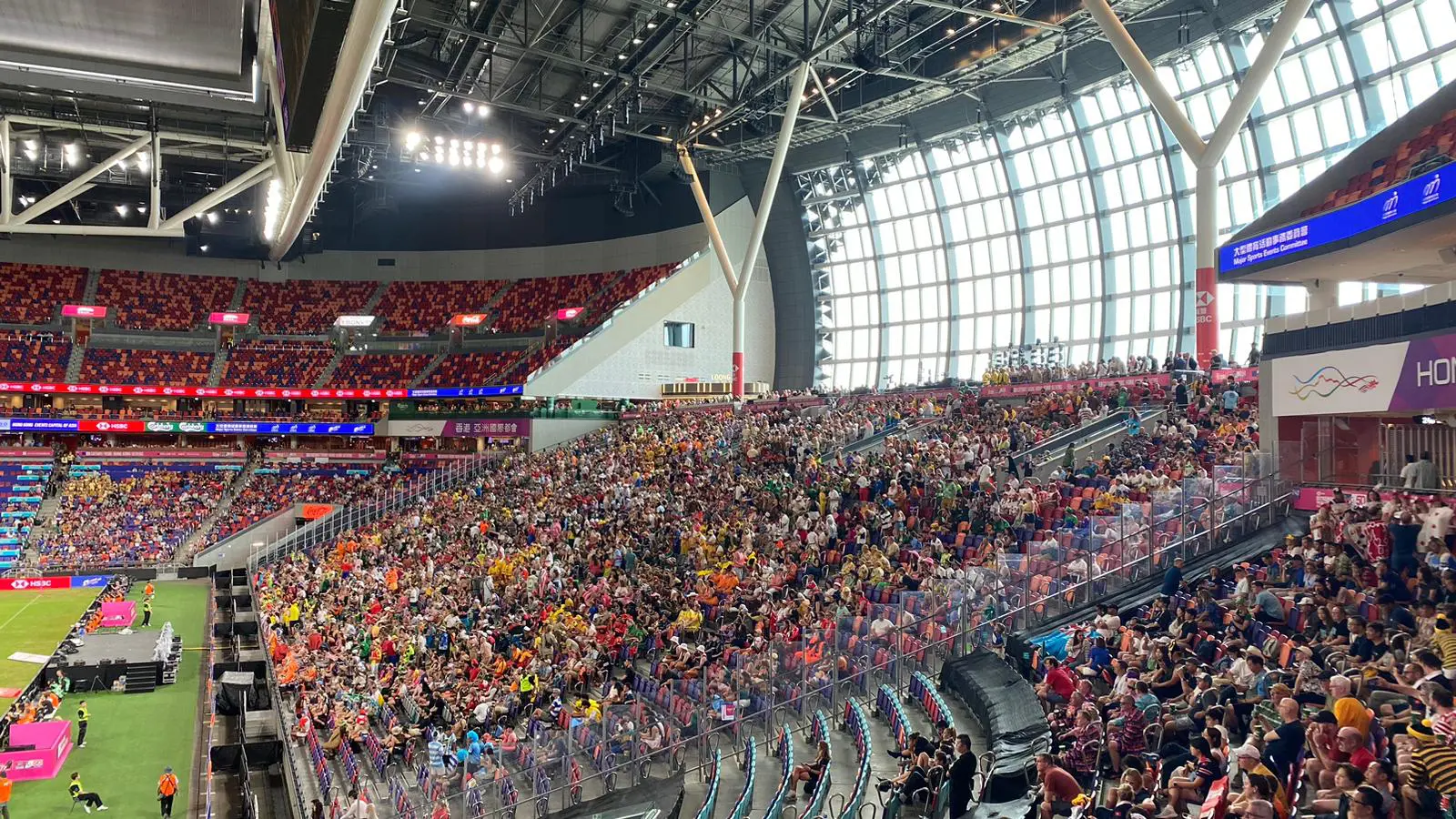 體育盛事齊聚周末 鄭泳舜倡推「票尾經濟」激活地區經濟