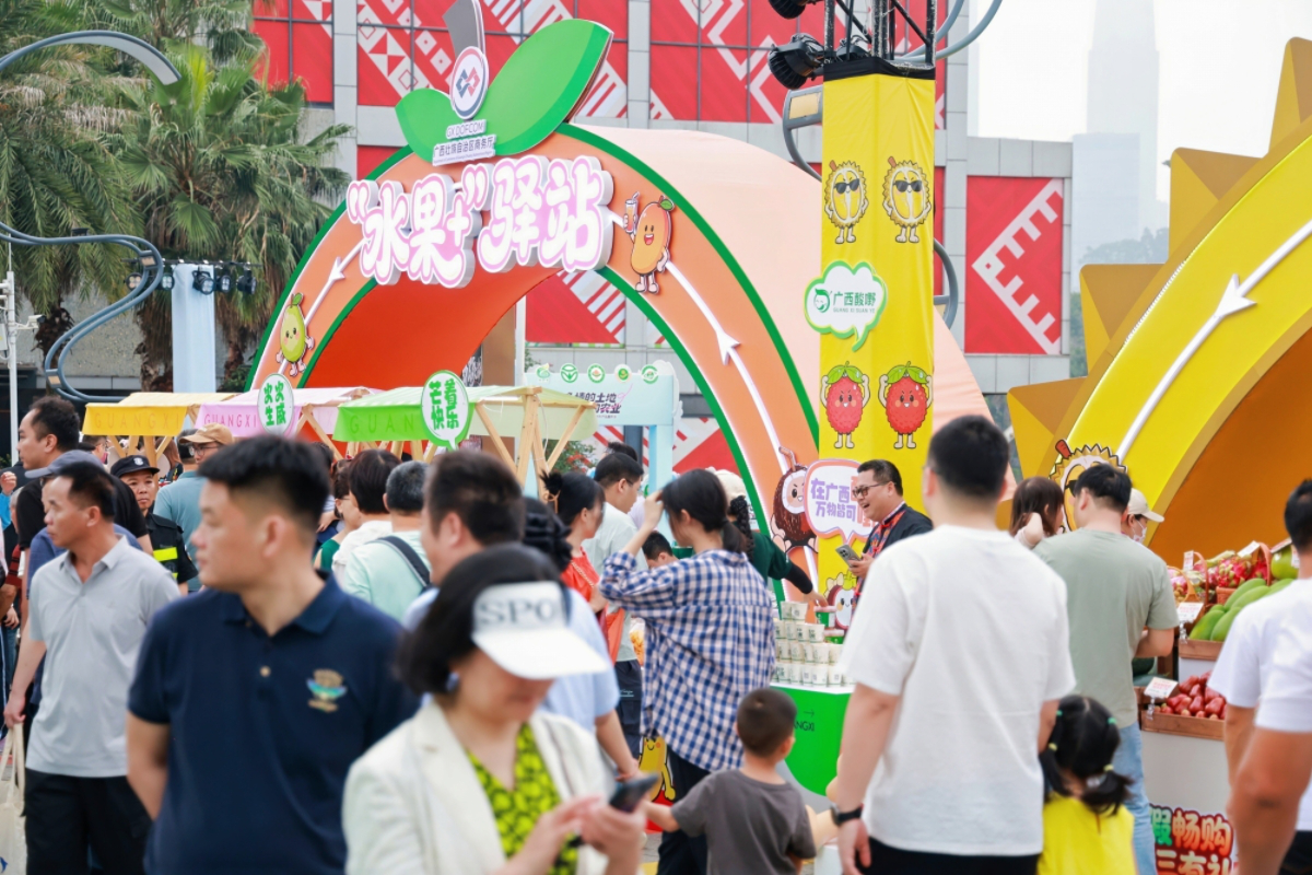 桂春假市集開市  融匯東盟美食鮮果拓消費