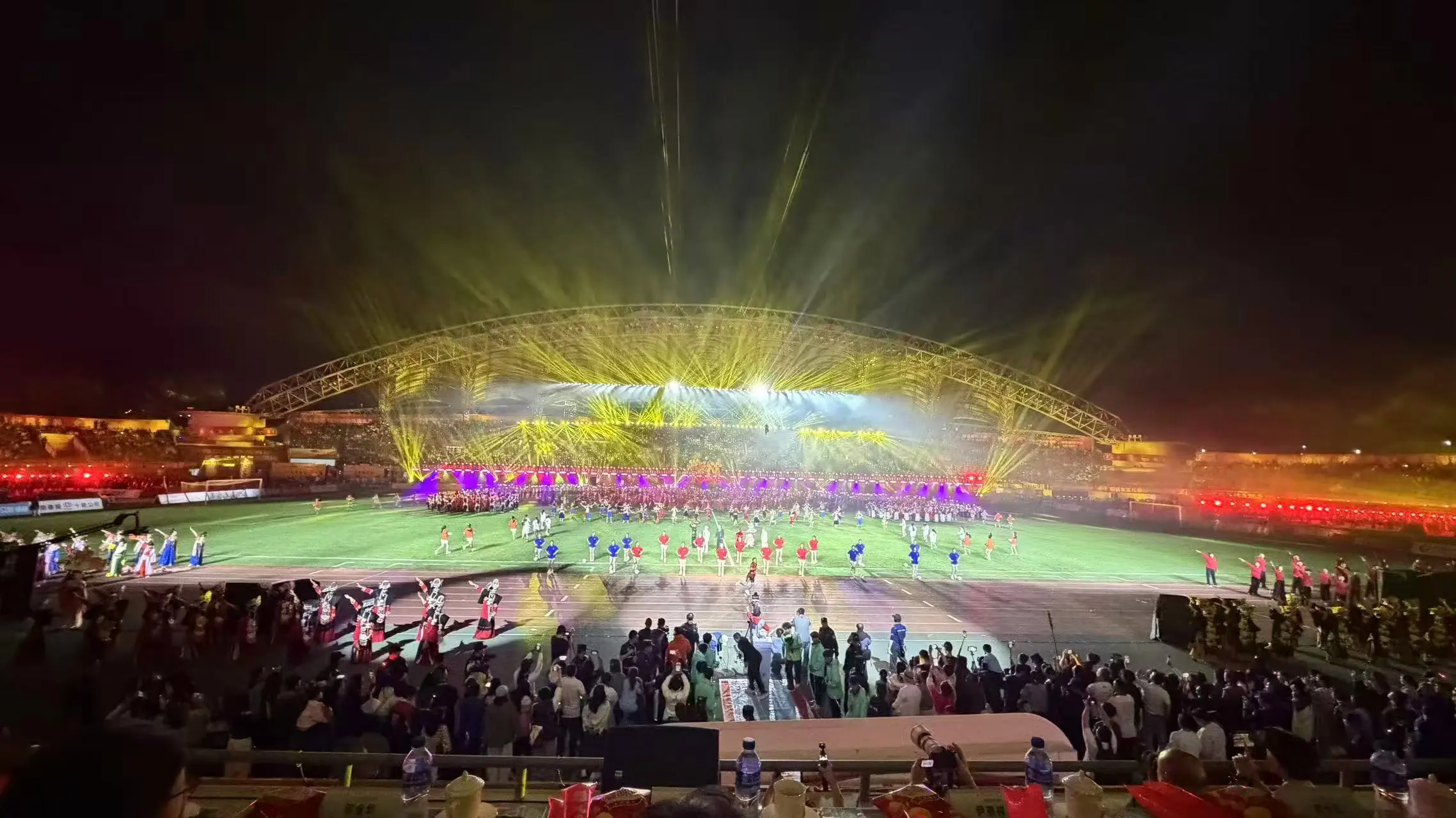 綠茵點燃城市激情 文體旅融合繪就昭通新畫卷